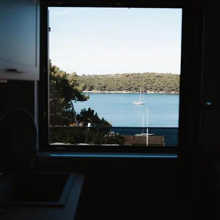 Apartment Tasha Mali Losinj
