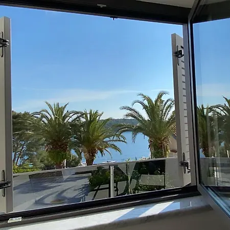 Tasha Lägenhet Mali Lošinj