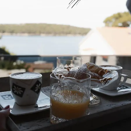 Lägenhet Tasha Mali Lošinj